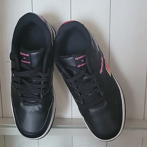 Heeleys Girls Sz. 5 BB 4500 Low Top Reebok Skate Shoes - Picture 6 of 8